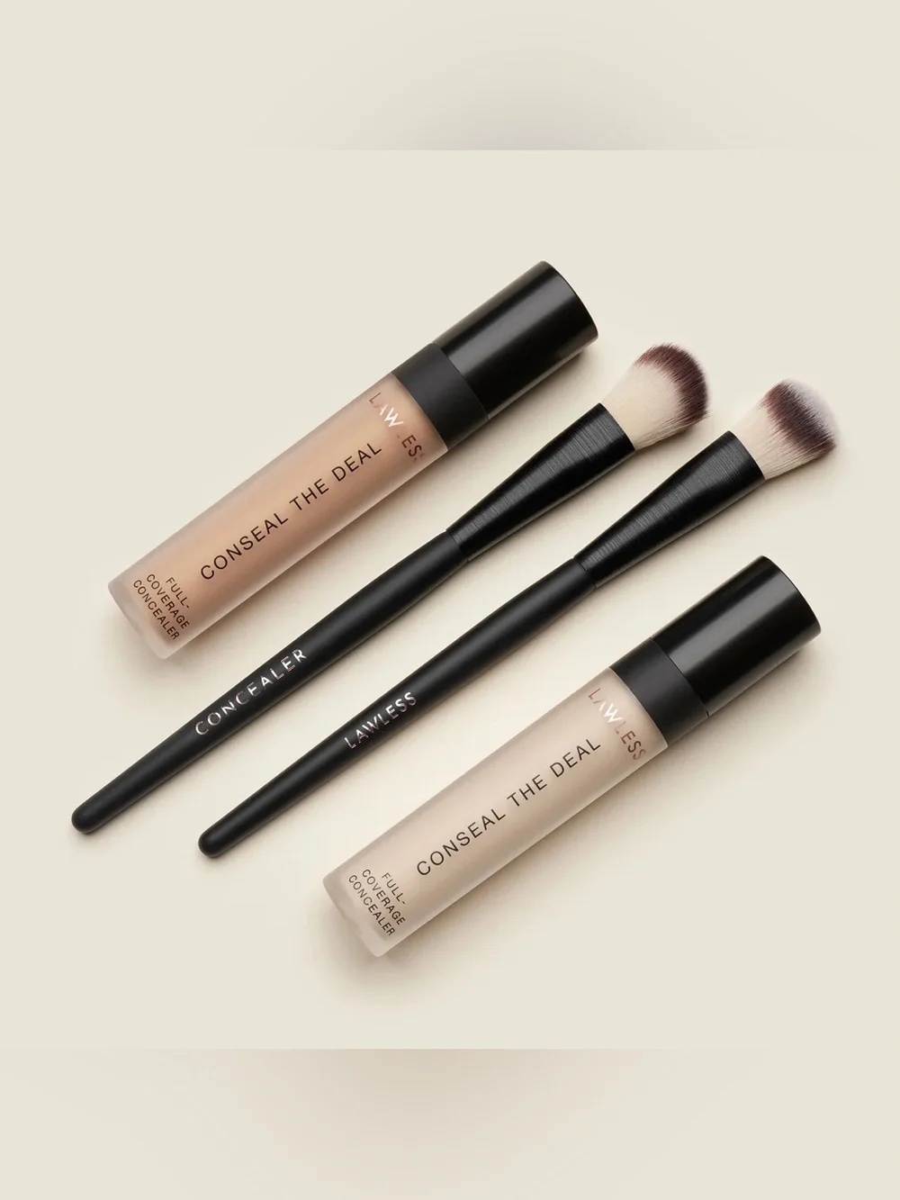 LAWLESS Conseal The Deal Full Size Concealer Brush Brand New in Box Full Size